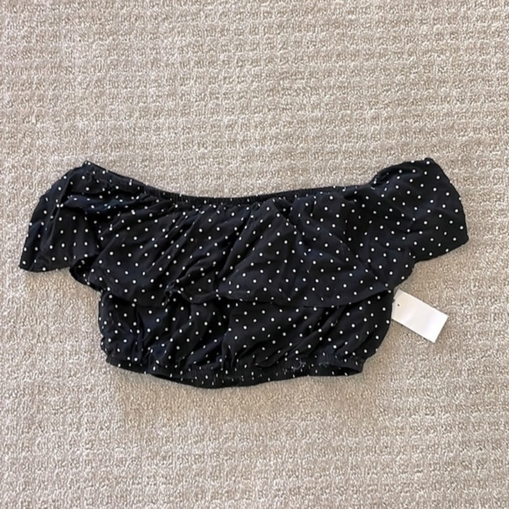 NWT- Final Touch Black & White Polka Dot Flutter Sleeve & Neck Crop Top